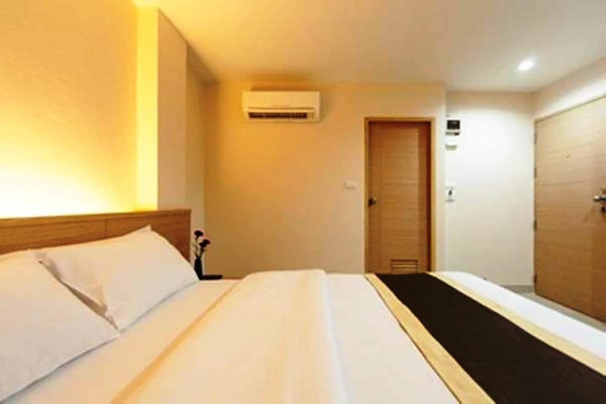 בנגקוק Gateway Hotel Pratunam מראה חיצוני תמונה